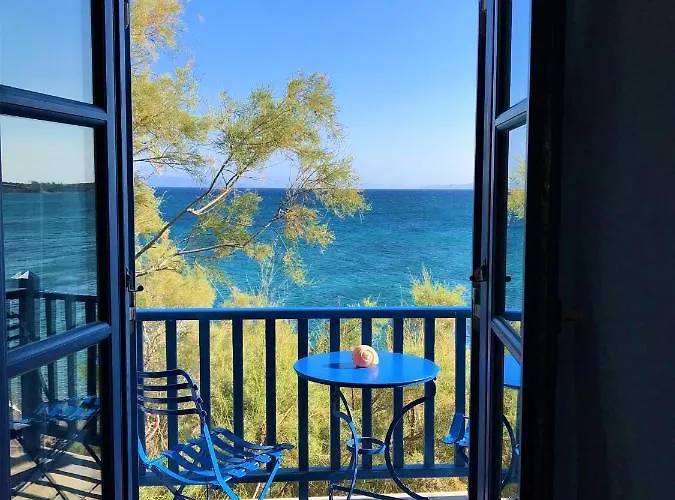 Cavos By The Sea 펜션 *